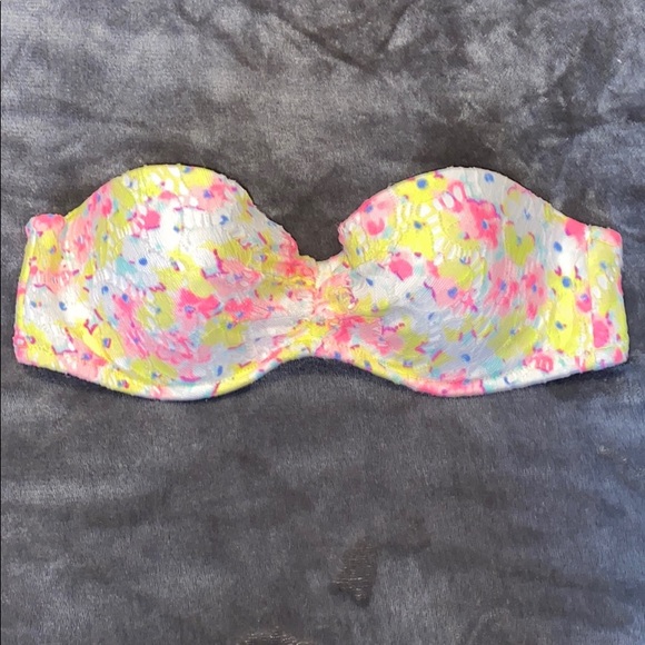 Victoria's Secret Other - Strapless swim top by Victoria’s Secret